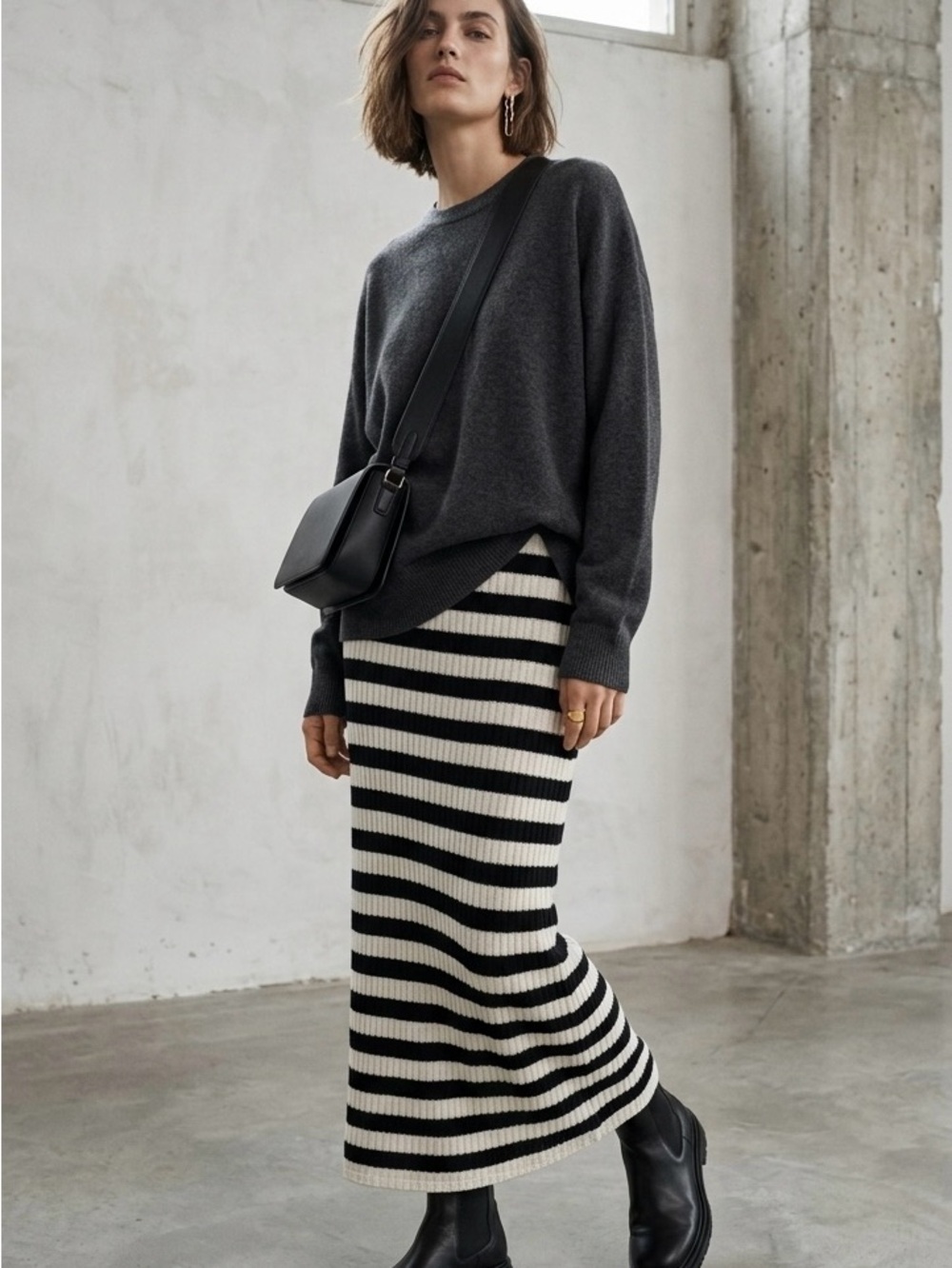 NWT Zara Black and Cream Striped sweater Maxi Skirt